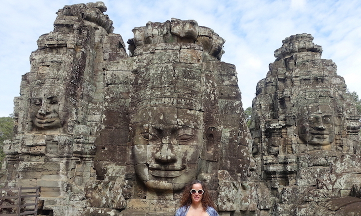 Bayon Temple faces and Pilar on the front