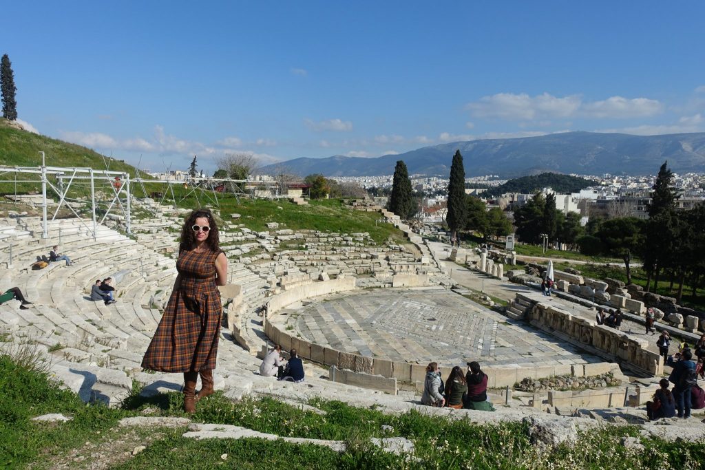 Pilar and the Dionysos theatre on the back.