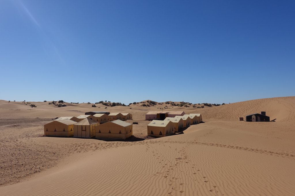 The tents in one of Erg Lihoudi camps.