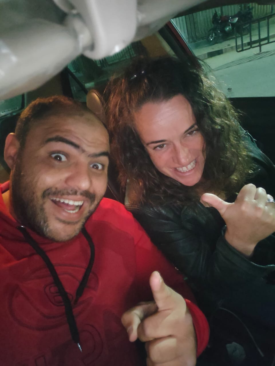Pilar with Uber diver in El Cairo