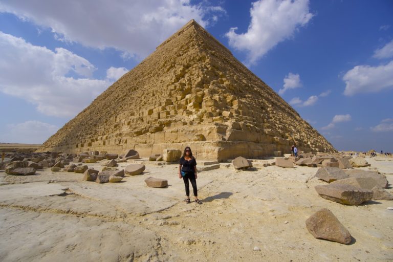 VISITING THE PYRAMIDS OF GIZA WITHOUT A GUIDE