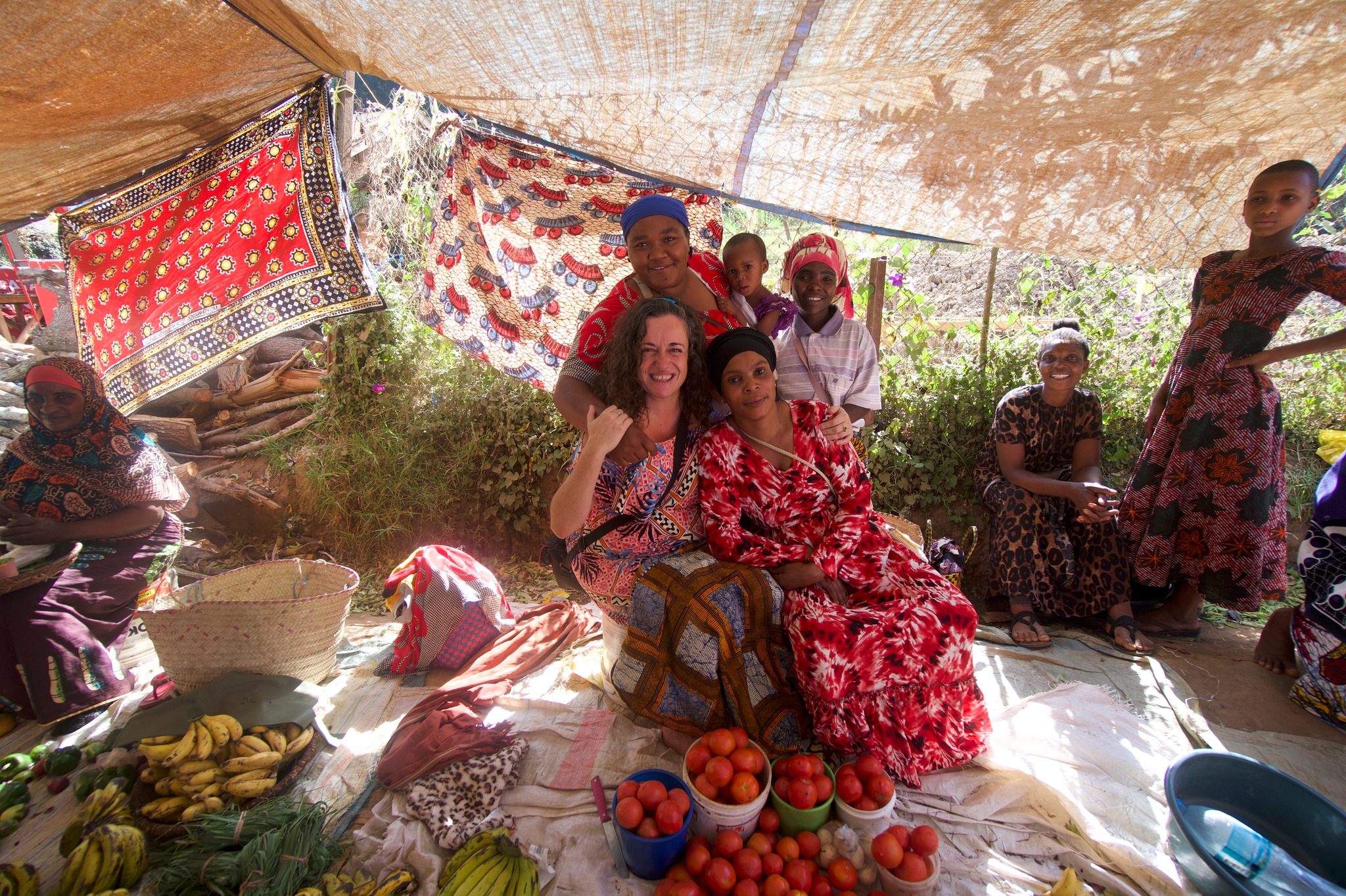 Pilar with a group of Shambaa vendors in the Lushoto market