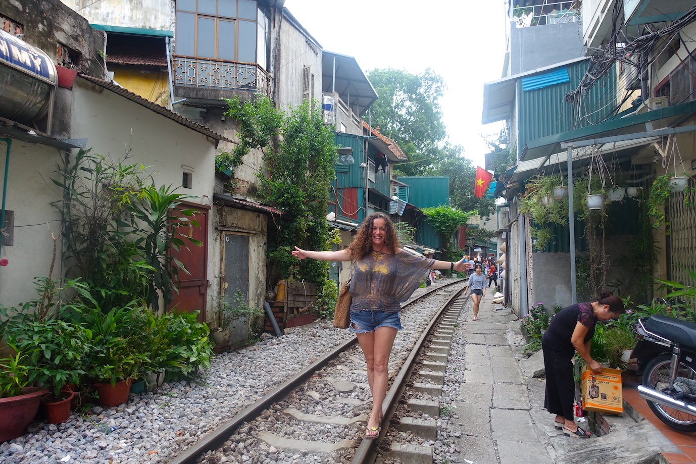HANOI TRAIN STREET SCHEDULE 2024 THE COMPLETE GUIDE