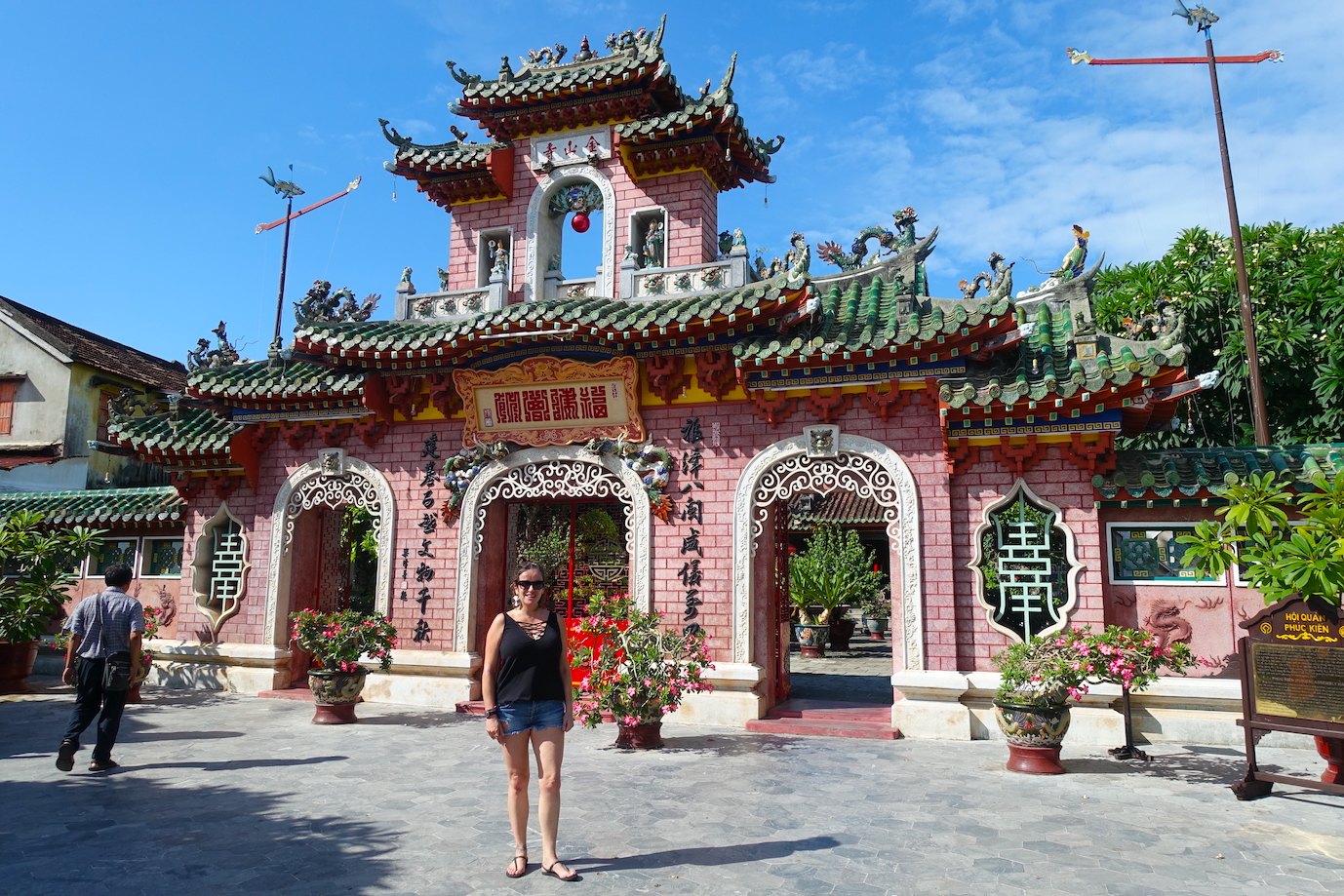 Pilar and the assembly hall in Hoi An old town center