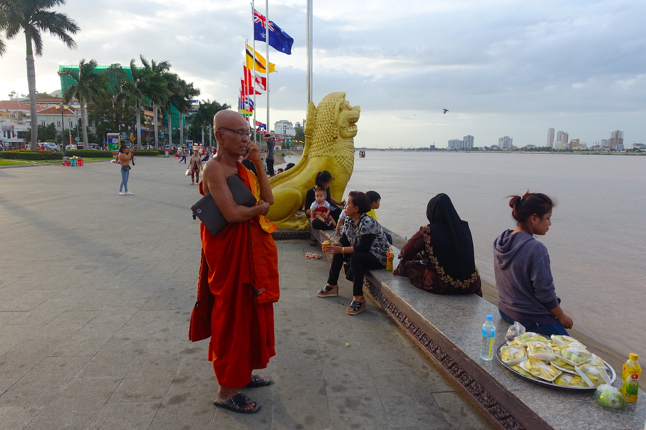 Buddhist monk at Phnom Penh riverside
